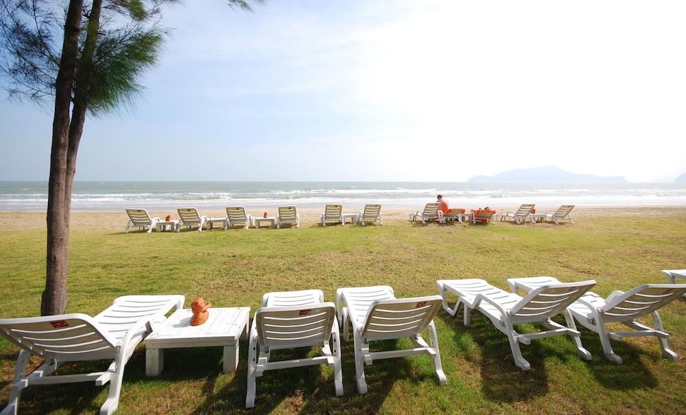 The Privacy Beach Resort & Spa Sam Roi Yot Exterior photo