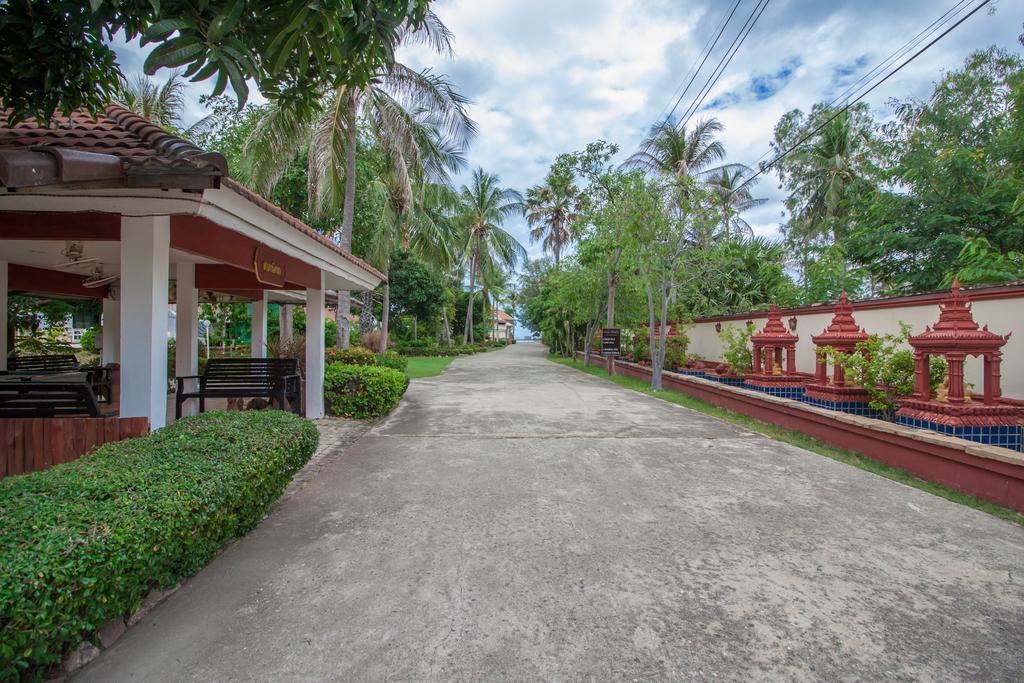 The Privacy Beach Resort & Spa Sam Roi Yot Exterior photo