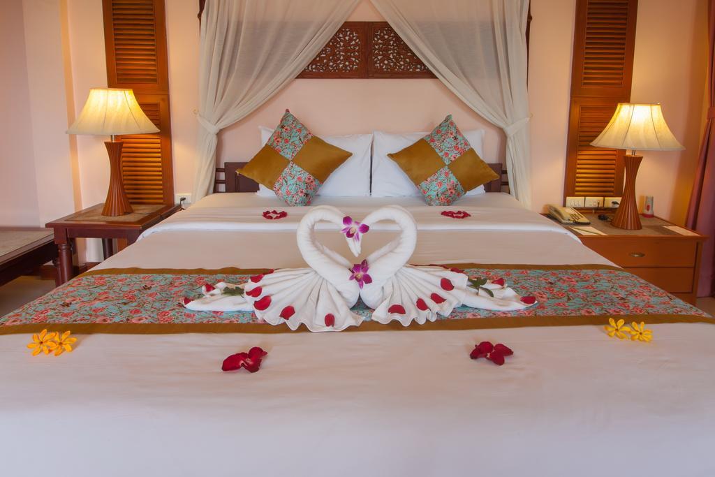 The Privacy Beach Resort & Spa Sam Roi Yot Exterior photo